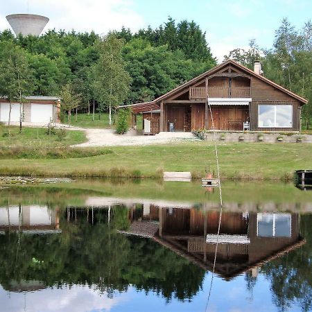 Lieux-Au-Lac Augignac Esterno foto