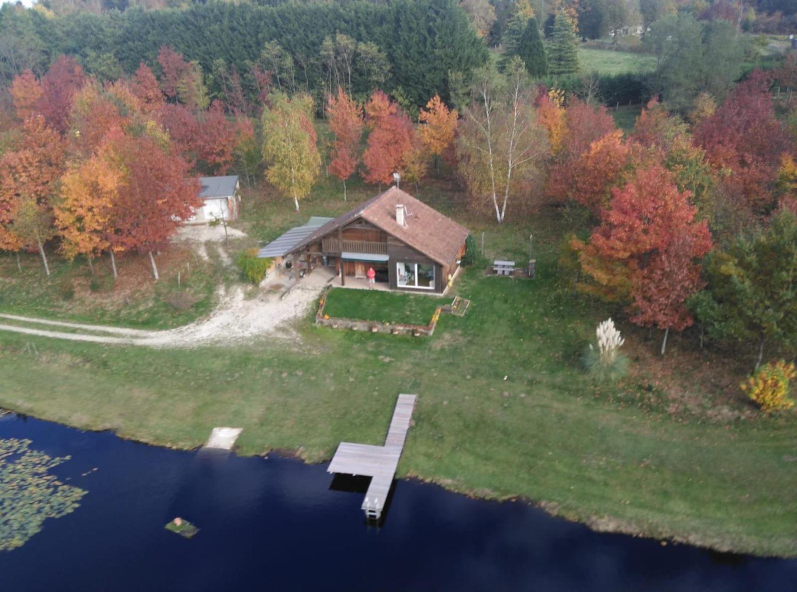 Lieux-Au-Lac Augignac Esterno foto