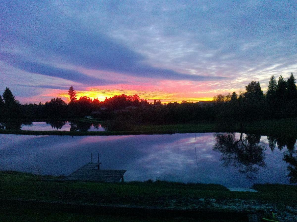 Lieux-Au-Lac Augignac Esterno foto